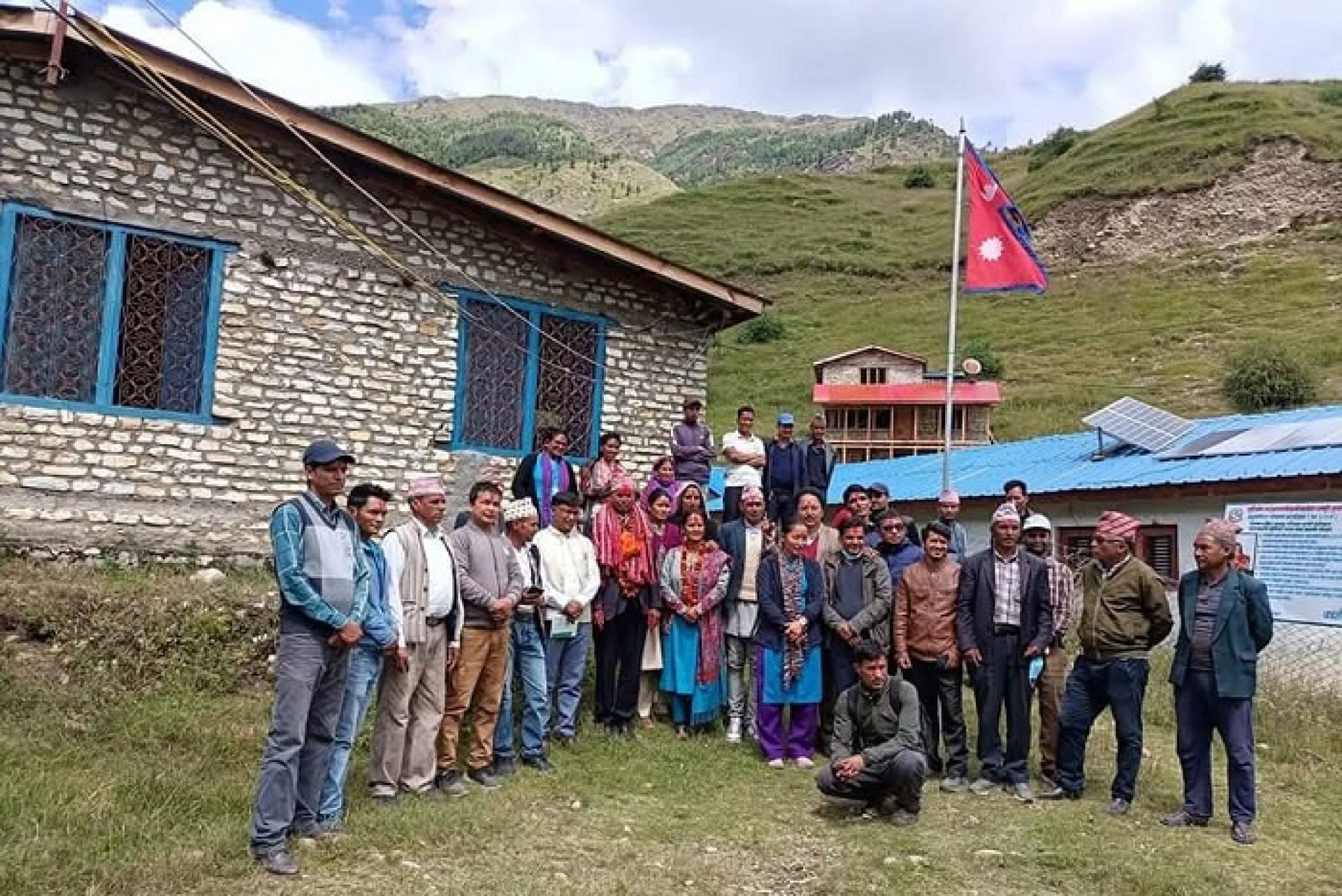 जुम्लाको गुठिचौर गाउँपालिकाद्वारा १९ करार कर्मचारीको सम्झौता रद्ध